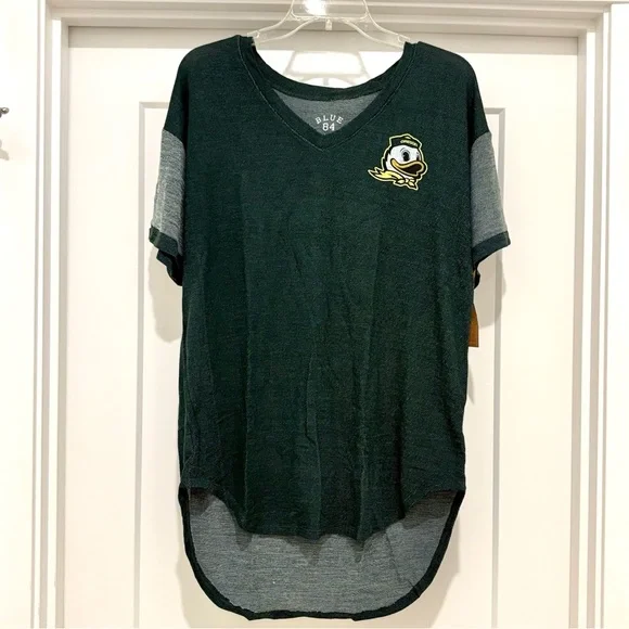 NWT [Blue 84] Oregon Ducks NCAA Short-Sleeved High Low T-Shirt Green Women’s L - Picture 2 of 8